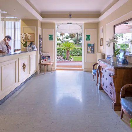 ホテル パラディソ 4*