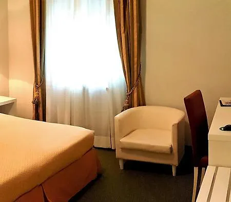 Hotel Paradiso 4*