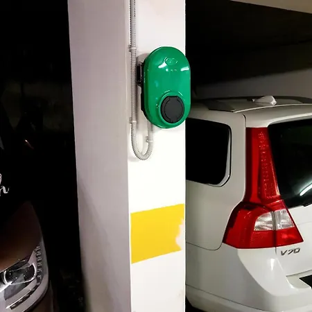 パラディソ ホテル 4*