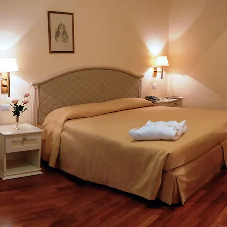 Hotel Paradiso 4*