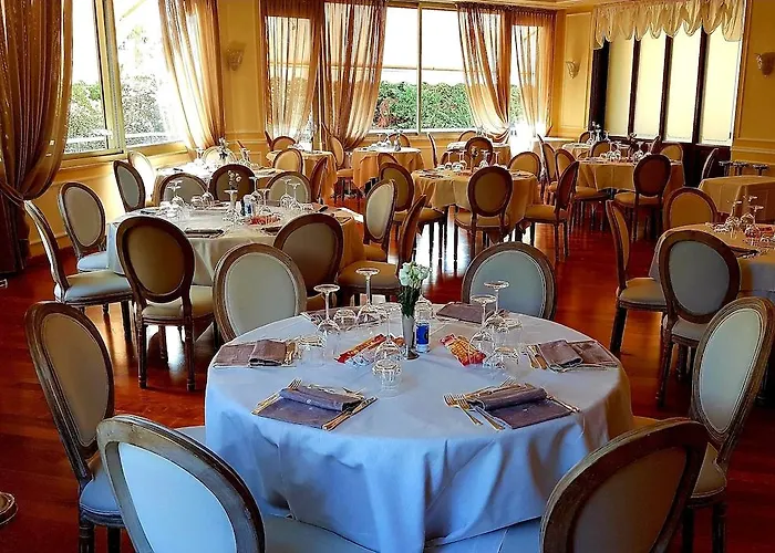 帕拉狄索酒店 4* 圣雷默