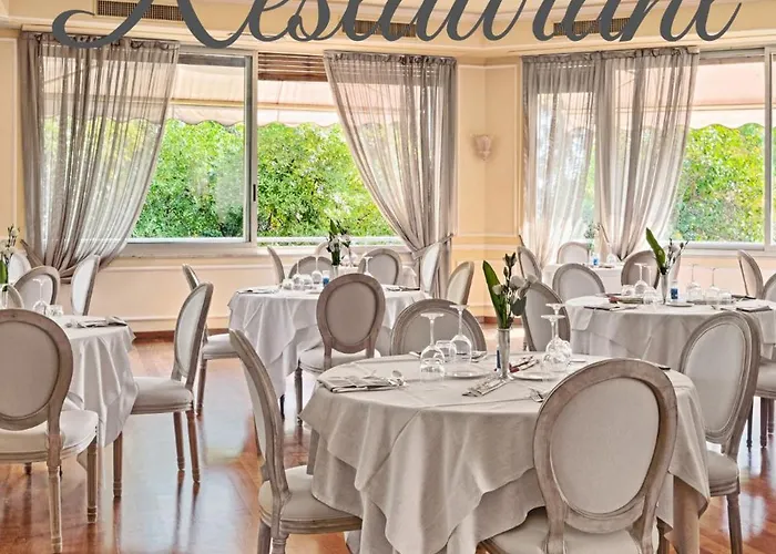 帕拉狄索酒店 酒店