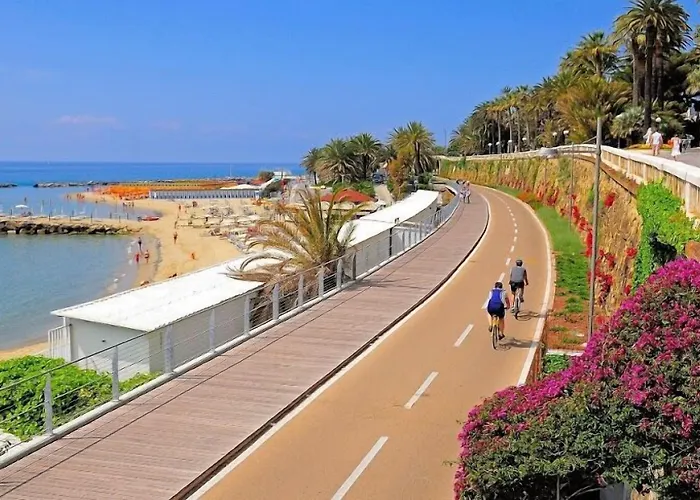 帕拉狄索酒店 酒店