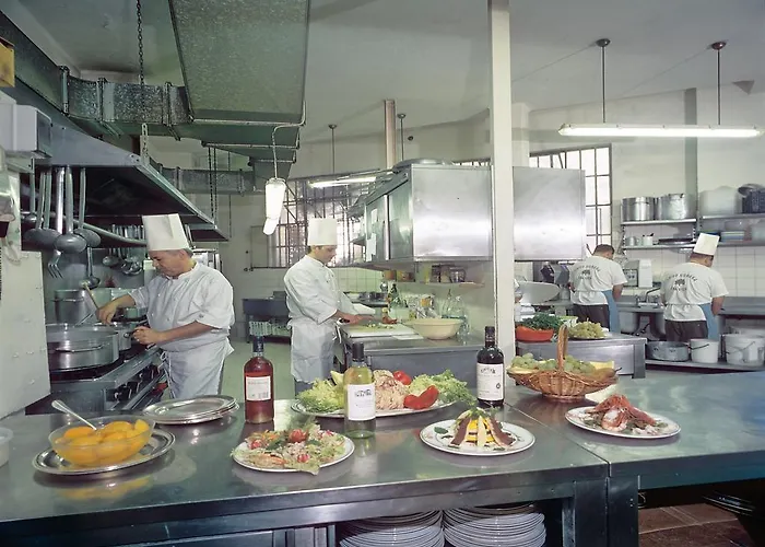 帕拉狄索酒店 酒店