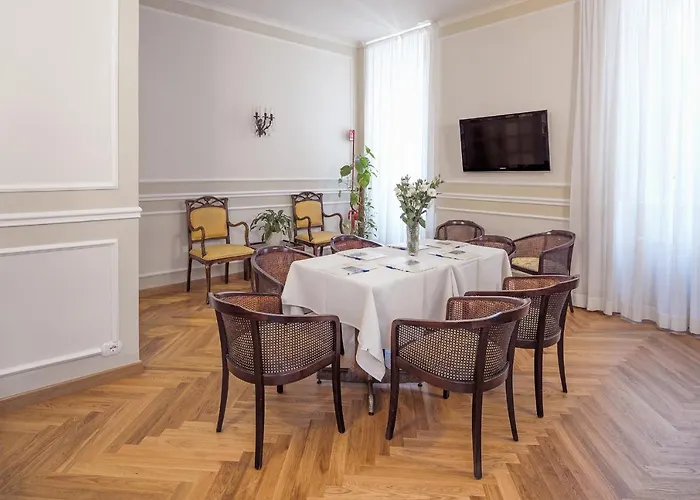 帕拉狄索酒店 酒店